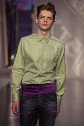 cummerbund aw 05-06 Exte_086.jpg